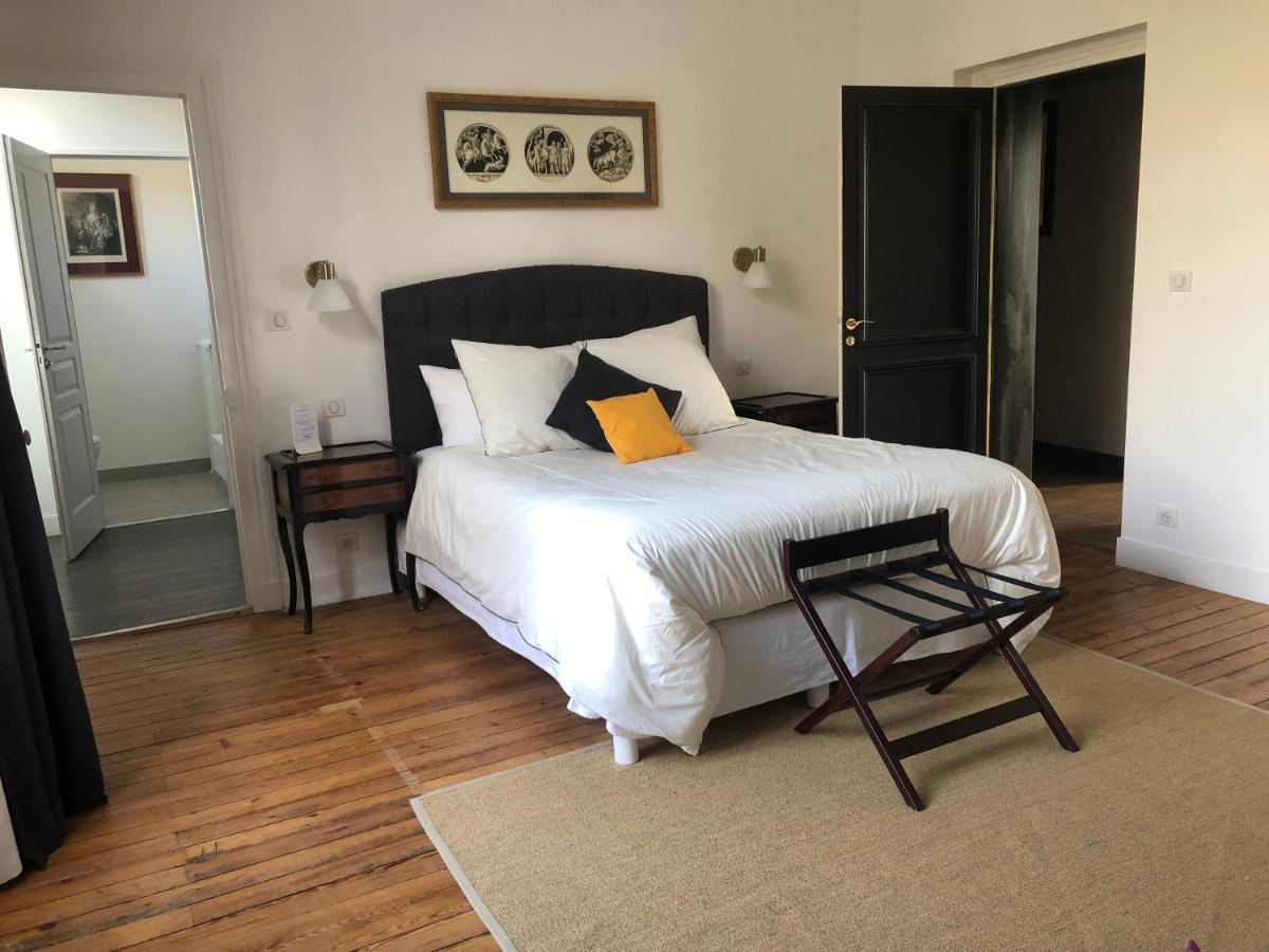 La Grande Carree Bed & Breakfast Saint-Cyr-sur-Loire Room photo