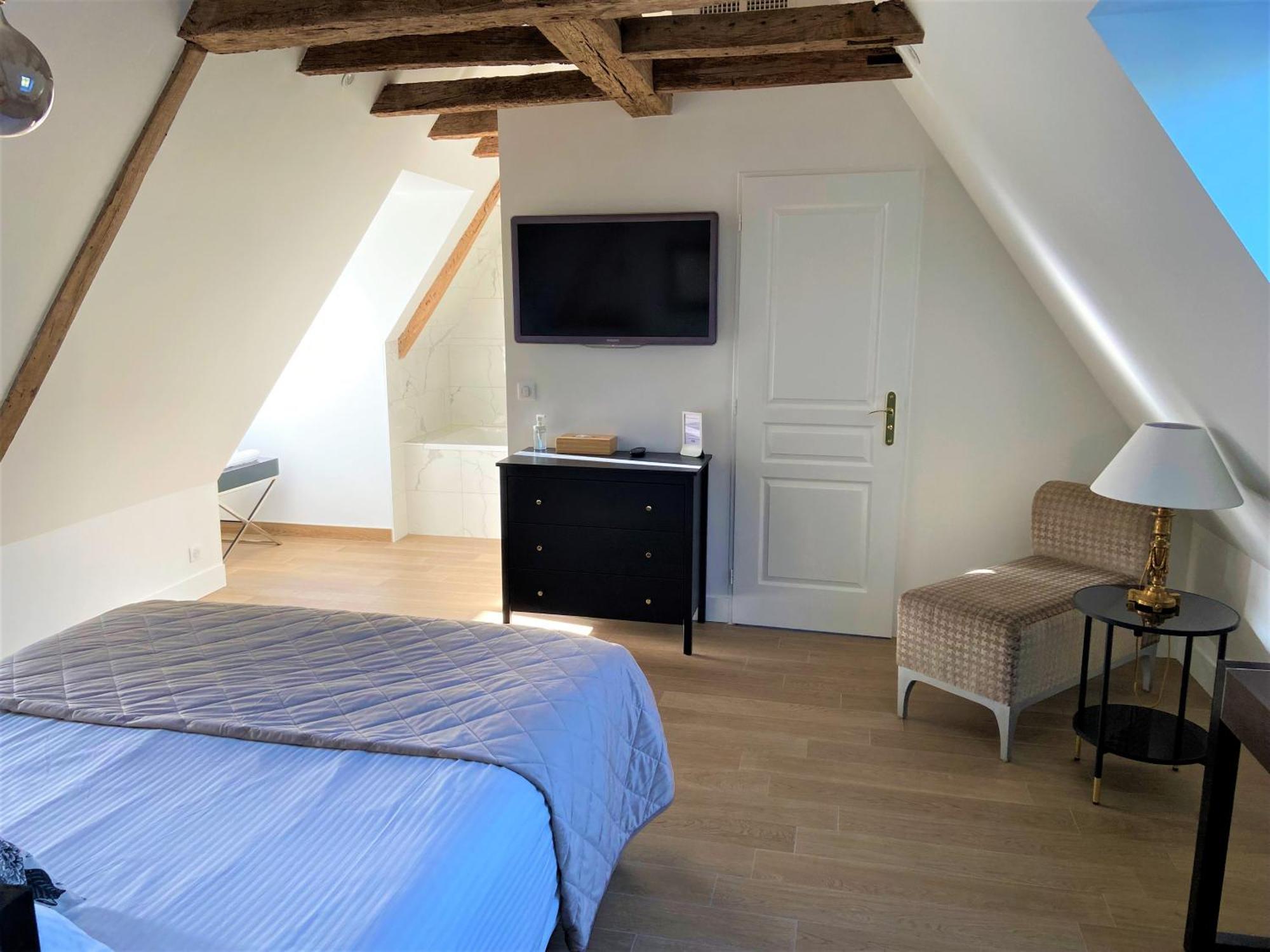La Grande Carree Bed & Breakfast Saint-Cyr-sur-Loire Room photo